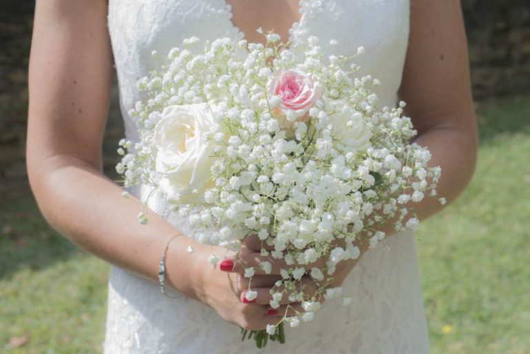 photographe mariage lyon bouquet de la marié